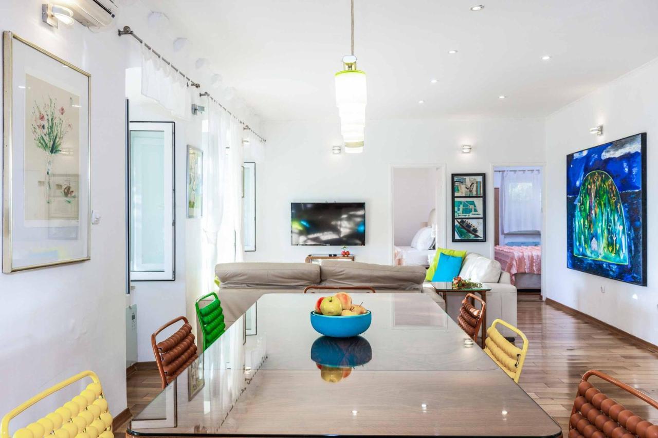 Villa Salt Water *